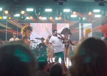 Com Vai-Vai, Elektra e muitas atrações, Ilha Folia 2026 reúne multidão na Praça dos Paiaguás