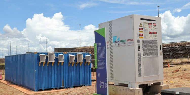 Laboratório de baterias entra em funcionamento na Usina de Ilha Solteira